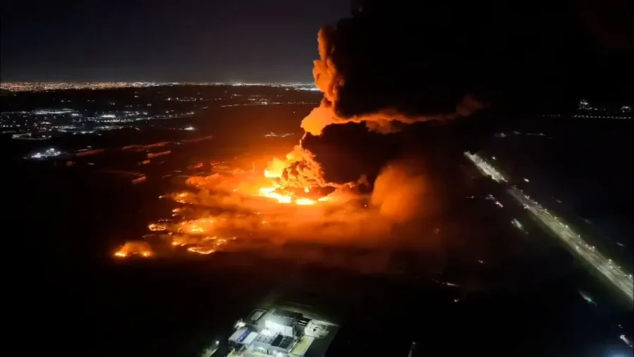 Incendio y explosión en Ezeiza: comienzan las pericias en el Polo Industrial Spegazzini
